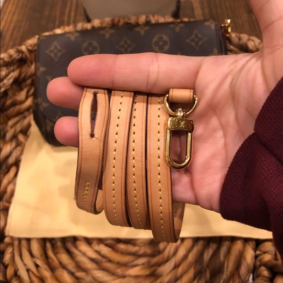 Authentic LV Favorite PM Comes with box &dust bag - Picture 11 of 11